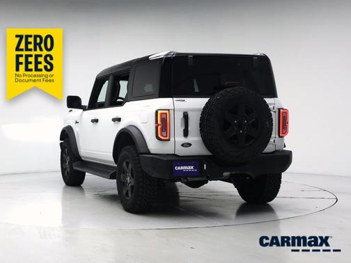 White 2025 Ford Bronco Outer Banks