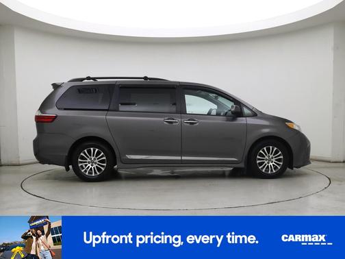 Gray 2018 Toyota Sienna XLE