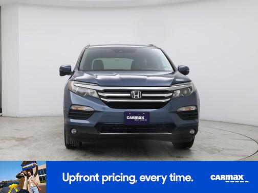 Blue 2017 Honda Pilot Touring