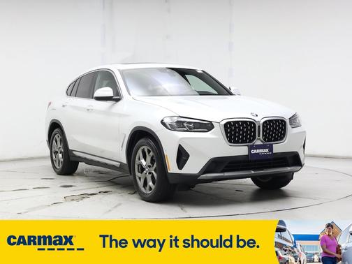 2024 BMW X4 XDrive30i