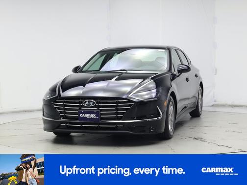 2022 Hyundai SONATA SE