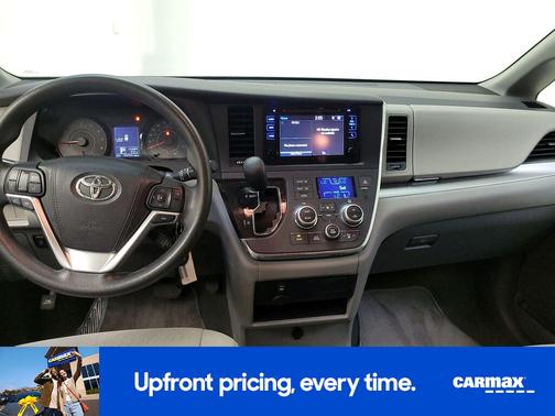 2015 Toyota Sienna LE