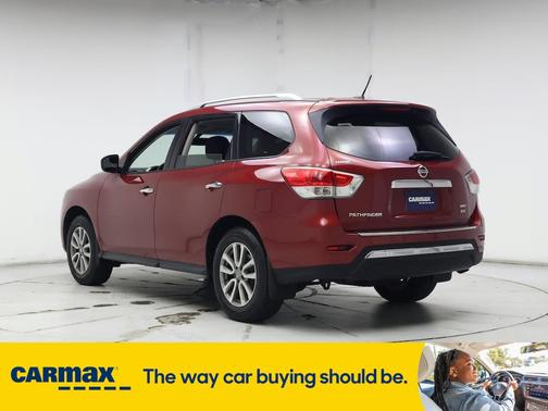 2016 Nissan Pathfinder SV