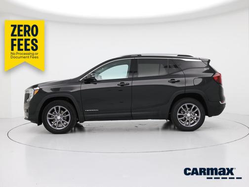 Black 2022 GMC Terrain SLT