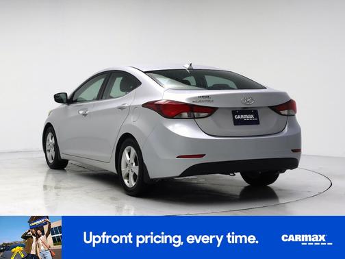 Silver 2016 Hyundai ELANTRA SE