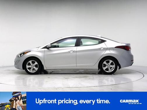 Silver 2016 Hyundai ELANTRA SE