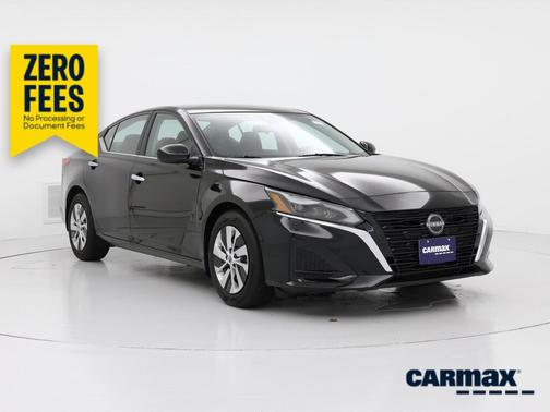 Black 2023 Nissan Altima S