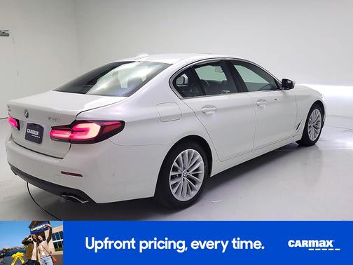 White 2021 BMW 540 XI