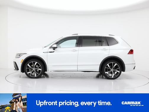 White 2023 Volkswagen Tiguan SEL R-Line