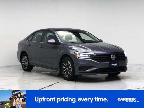Gray 2019 Volkswagen Jetta SEL