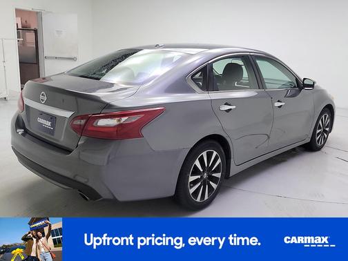 Gray 2018 Nissan Altima SL