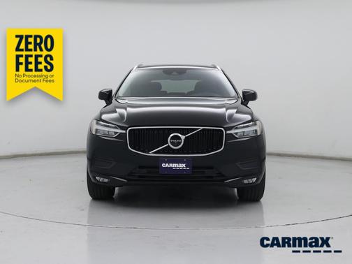 Black 2021 Volvo XC60 T5 Momentum