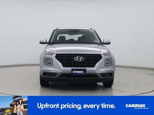 2020 Hyundai VENUE SE