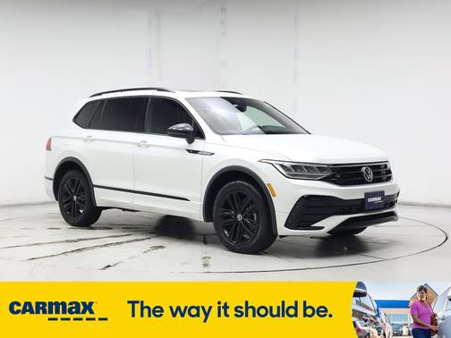 2022 Volkswagen Tiguan SE R-Line Black