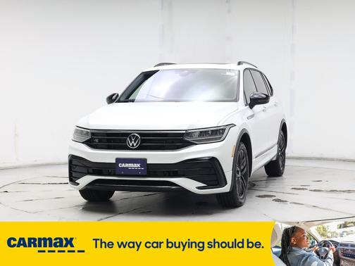 2022 Volkswagen Tiguan SE R-Line Black