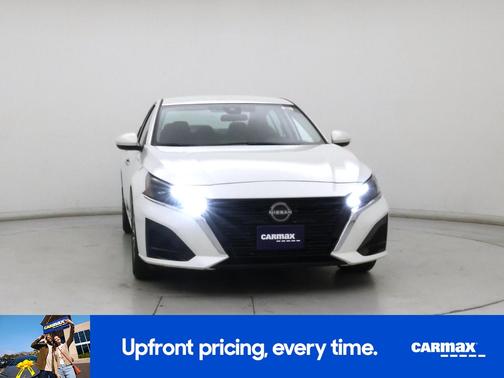 2023 Nissan Altima SV