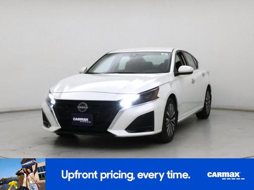 2023 Nissan Altima SV