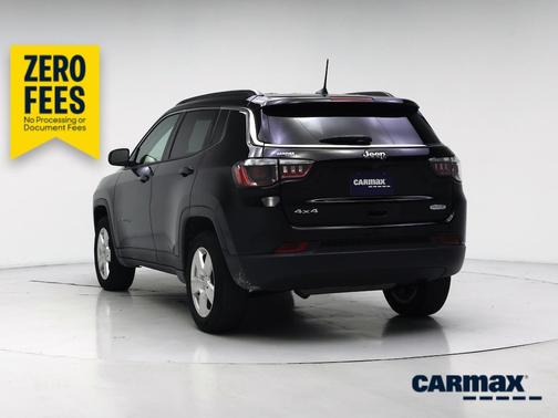 Black 2022 Jeep Compass Latitude