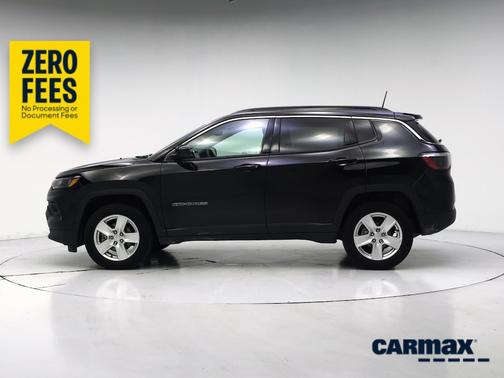 Black 2022 Jeep Compass Latitude