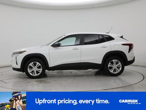 White 2024 Chevrolet Trax LS