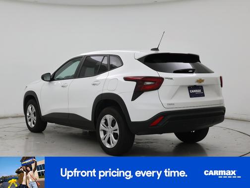 White 2024 Chevrolet Trax LS