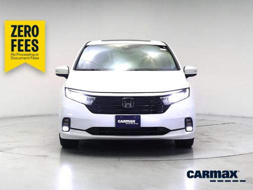 White 2023 Honda Odyssey Touring