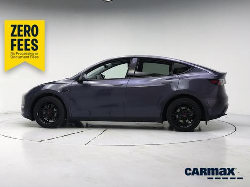 Gray 2023 Tesla Model Y Long Range