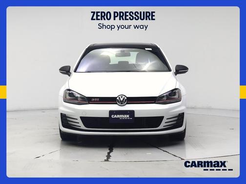 White 2017 Volkswagen Golf GTI Sport