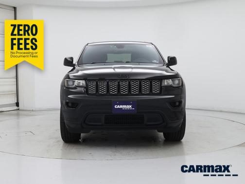 Black 2018 Jeep Grand Cherokee Altitude