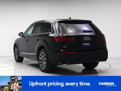 Black 2018 Audi Q7 Premium Plus