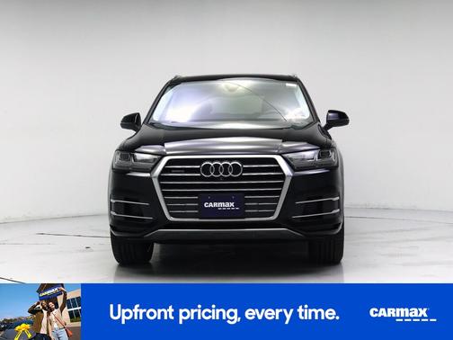 Black 2018 Audi Q7 Premium Plus