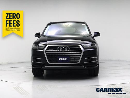 Black 2018 Audi Q7 Premium Plus