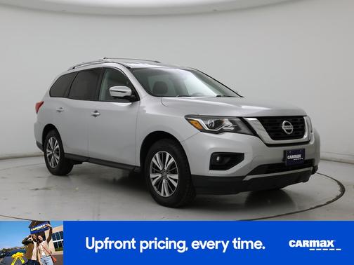 2019 Nissan Pathfinder SL