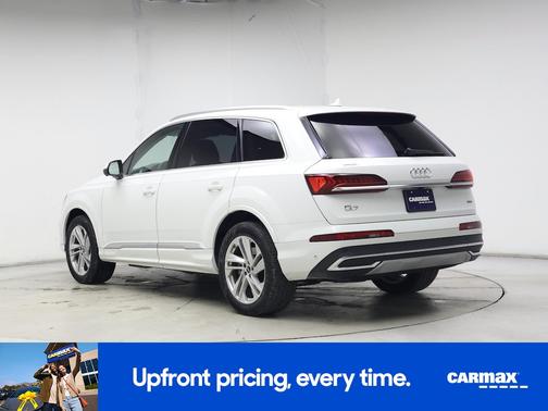 2022 Audi Q7 Premium Plus