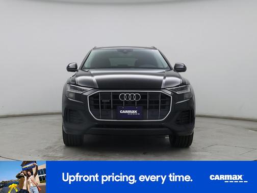 2023 Audi Q8 Premium