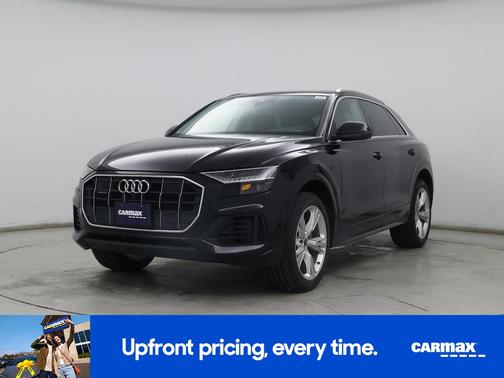 2023 Audi Q8 Premium