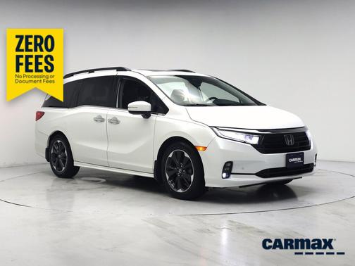 White 2021 Honda Odyssey Elite