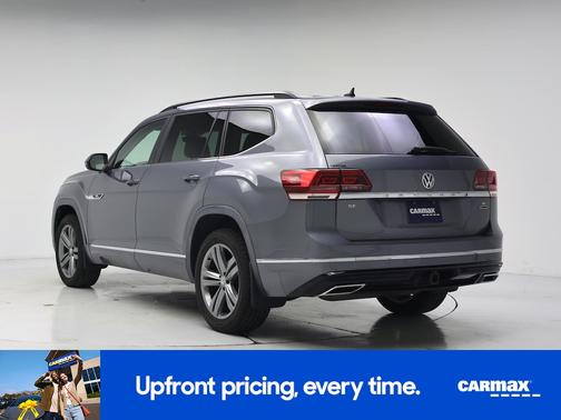 Silver 2020 Volkswagen Atlas SE w/Tech