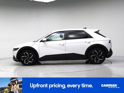 White 2022 Hyundai IONIQ 5 SEL