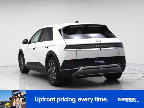 White 2022 Hyundai IONIQ 5 SEL