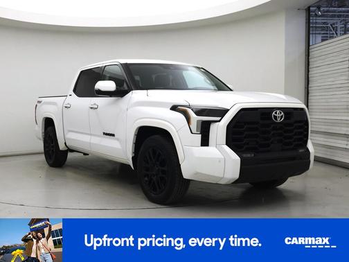 2022 Toyota Tundra SR5