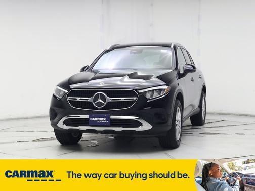 2023 Mercedes-Benz GLC 300