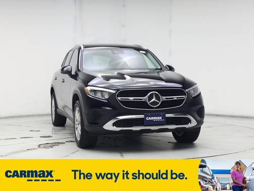 2023 Mercedes-Benz GLC 300