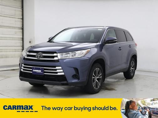 2019 Toyota Highlander LE