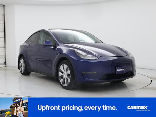 Blue 2022 Tesla Model Y Long Range