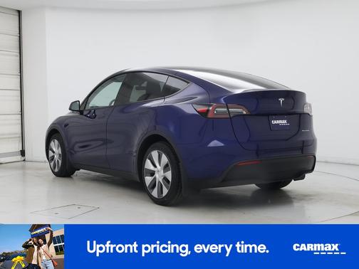 Blue 2022 Tesla Model Y Long Range