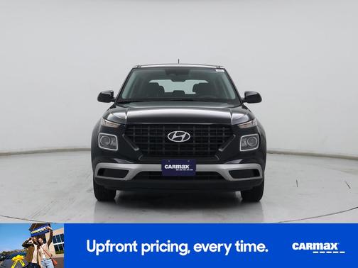 2023 Hyundai VENUE SE