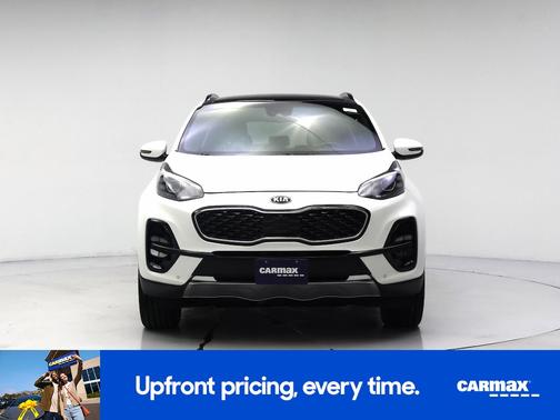 White 2022 Kia Sportage SX