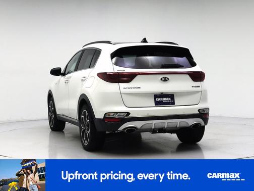 White 2022 Kia Sportage SX