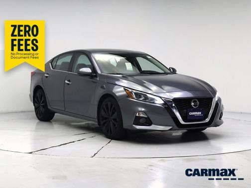 Gray 2021 Nissan Altima Platinum